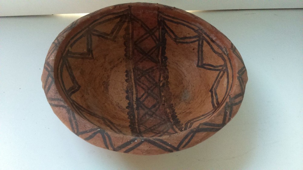 Terracotta pot. Pot en terre cuite