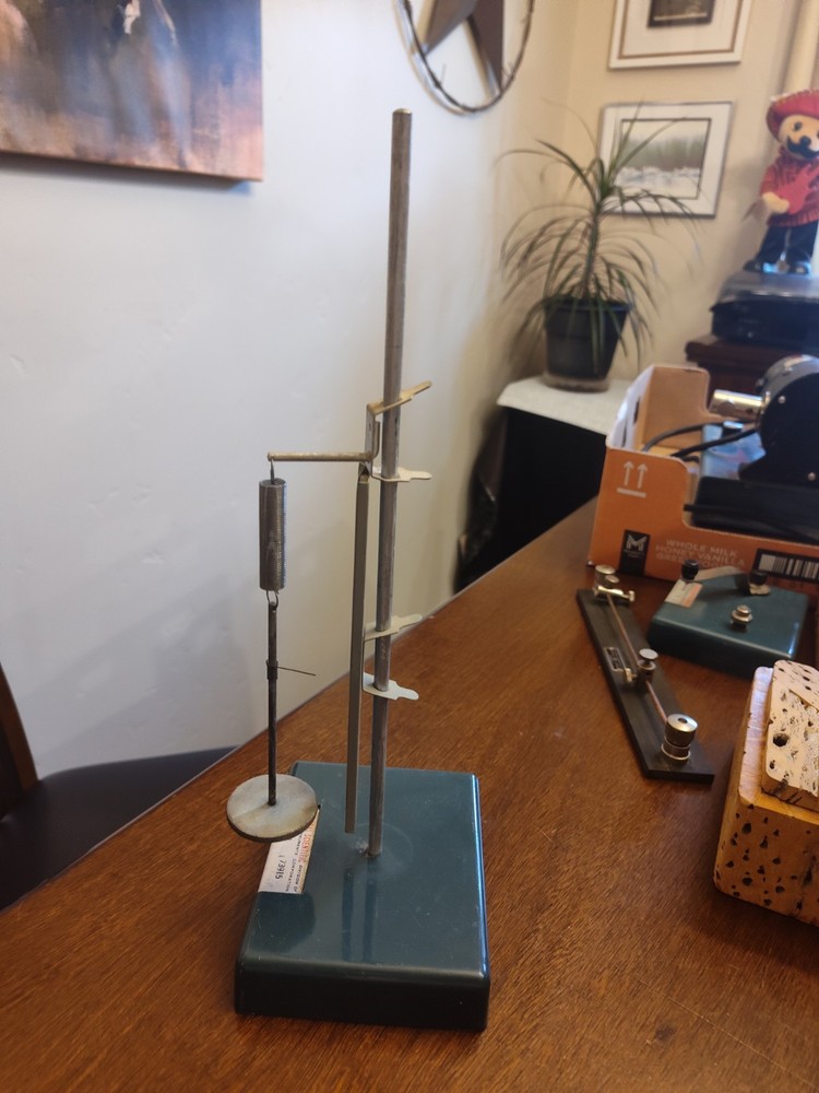 Cenco Hooke's Law Apparatus, Untested