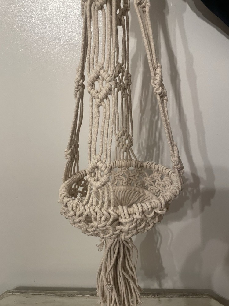 Macrame Hanging Plant Holder 8" Pot Boho Cottage Core NWT