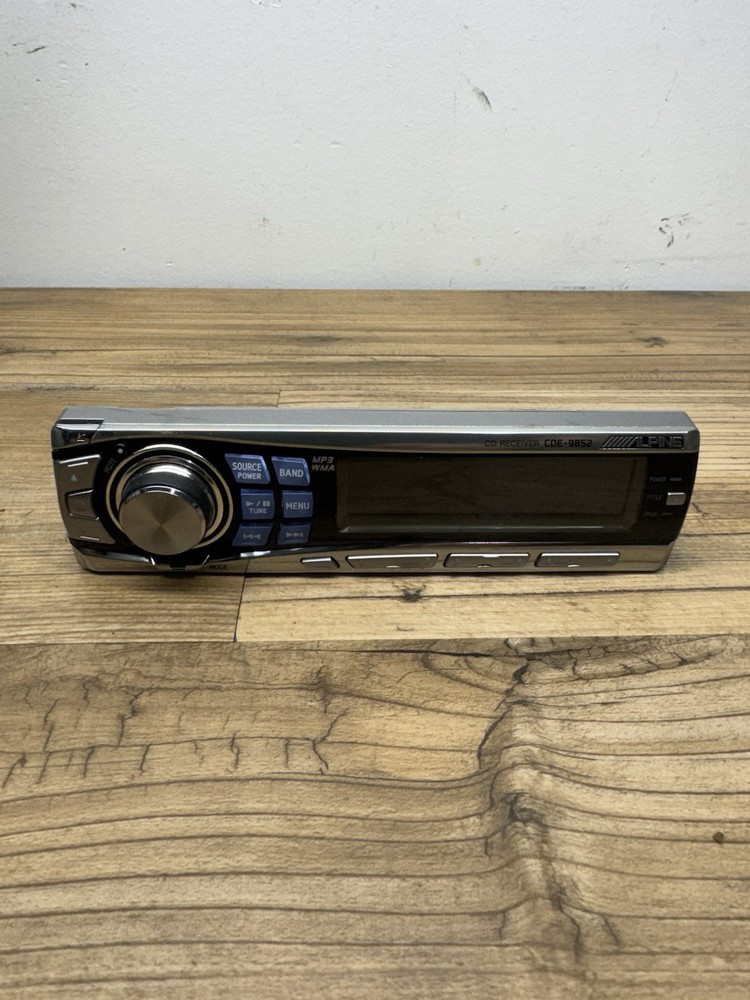 OEM Alpine CDE-9852 faceplate only