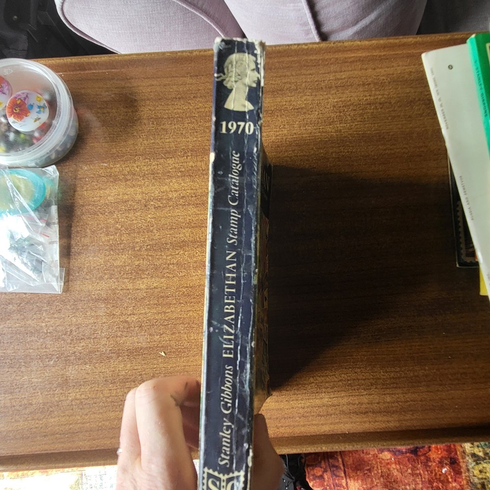 Stanley Gibbons, ELIZABETHAN STAMP CATALOGUE 1970, softback book.