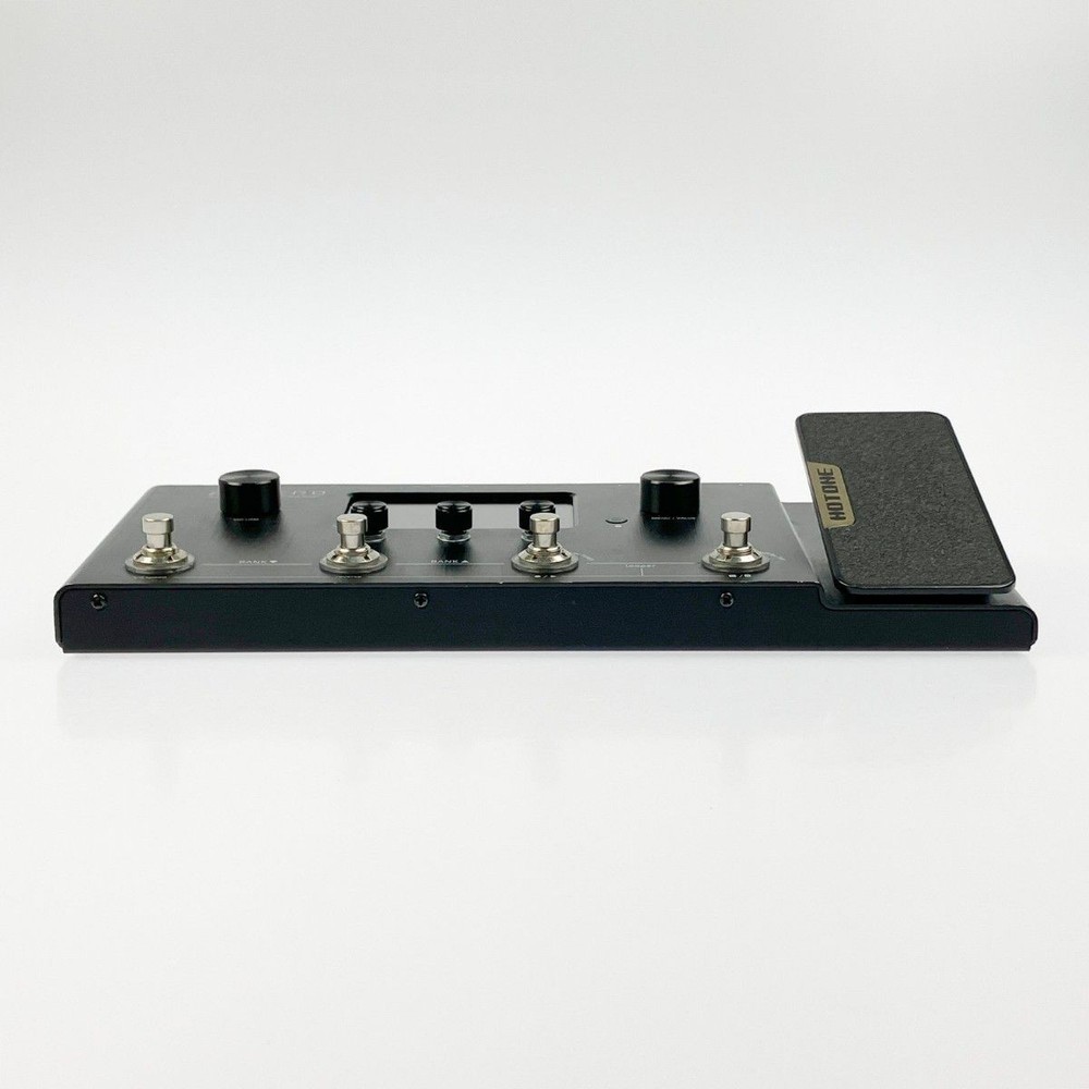 HOTONE AMPERO Multi-Effects Processor with Adapter Cables Manual