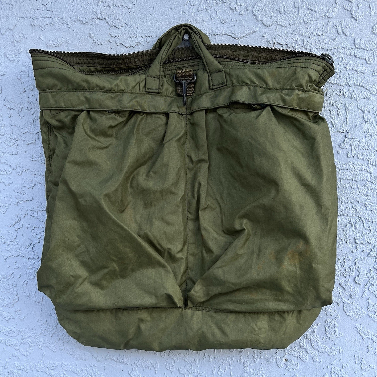 Vintage US Military Flyers Helmet Flight Bag 8415-00-782-2989 Unicor READ