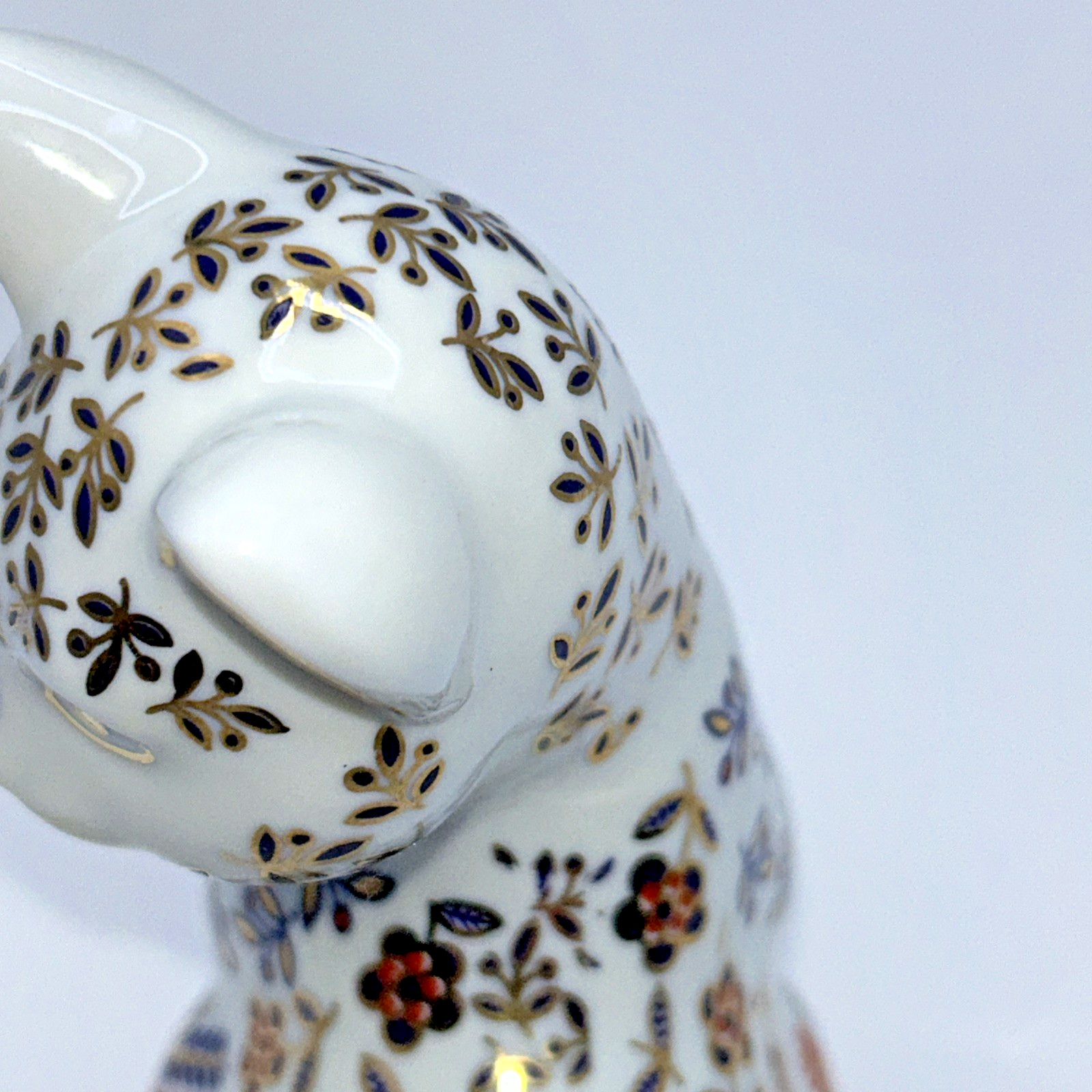 VTG Japanese Imari Neko Floral Hand Painted Porcelain Cat Figurine Decor EUC