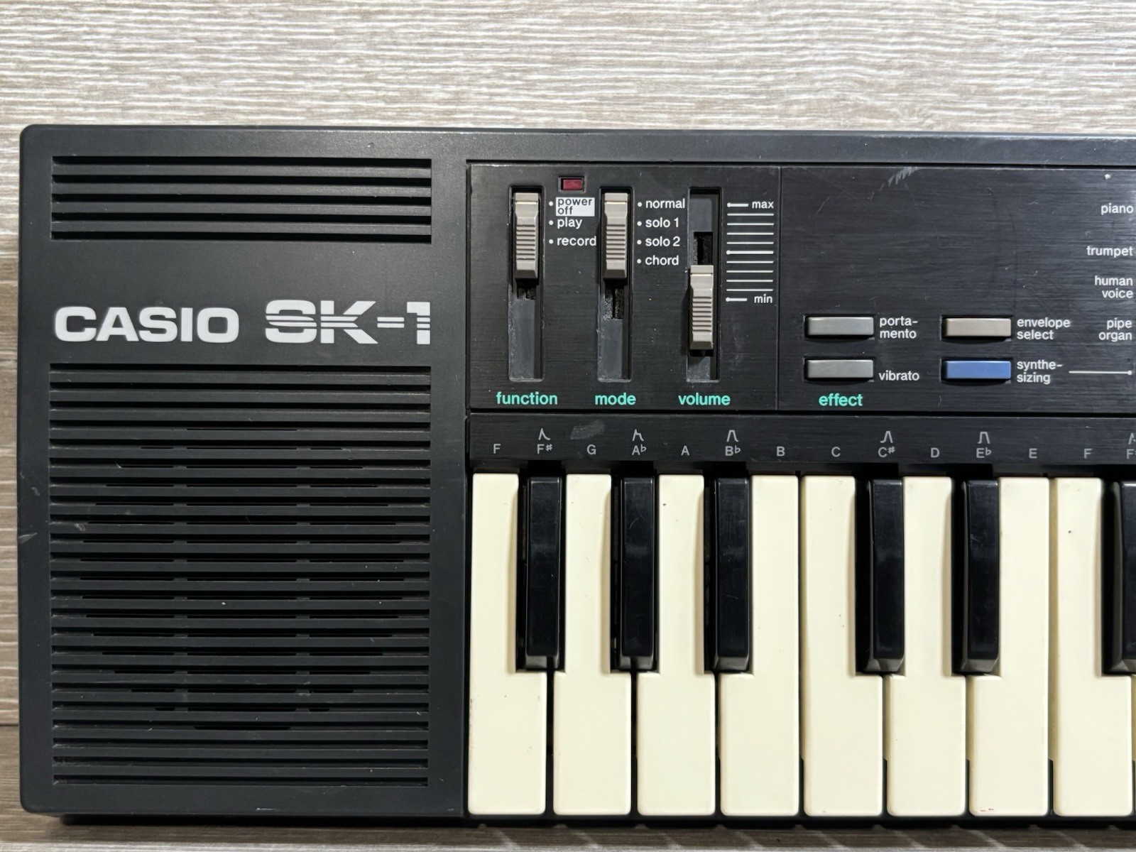 Casio SK-1 Portable 32-Key Sampling Keyboard Used, Free Shipping
