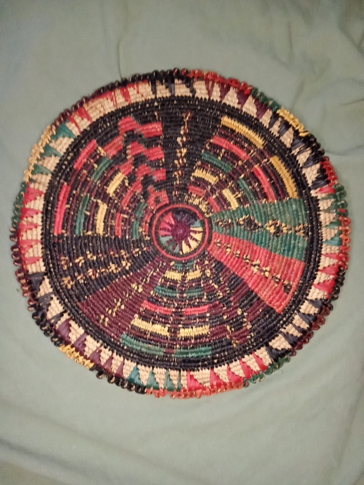 Antique Woven Place Mat