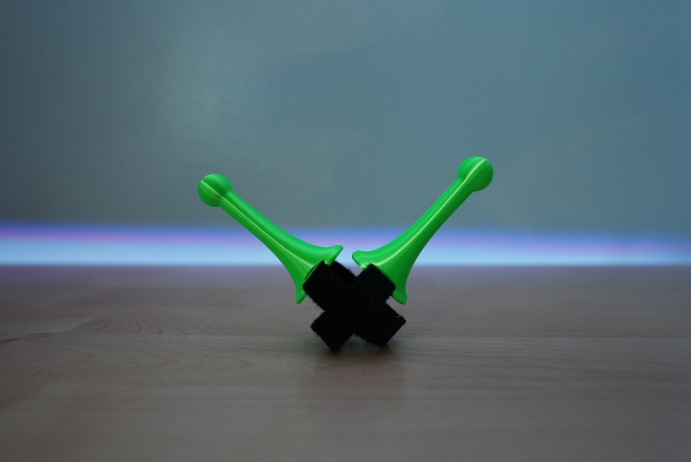 Alien Antenna for Headphones