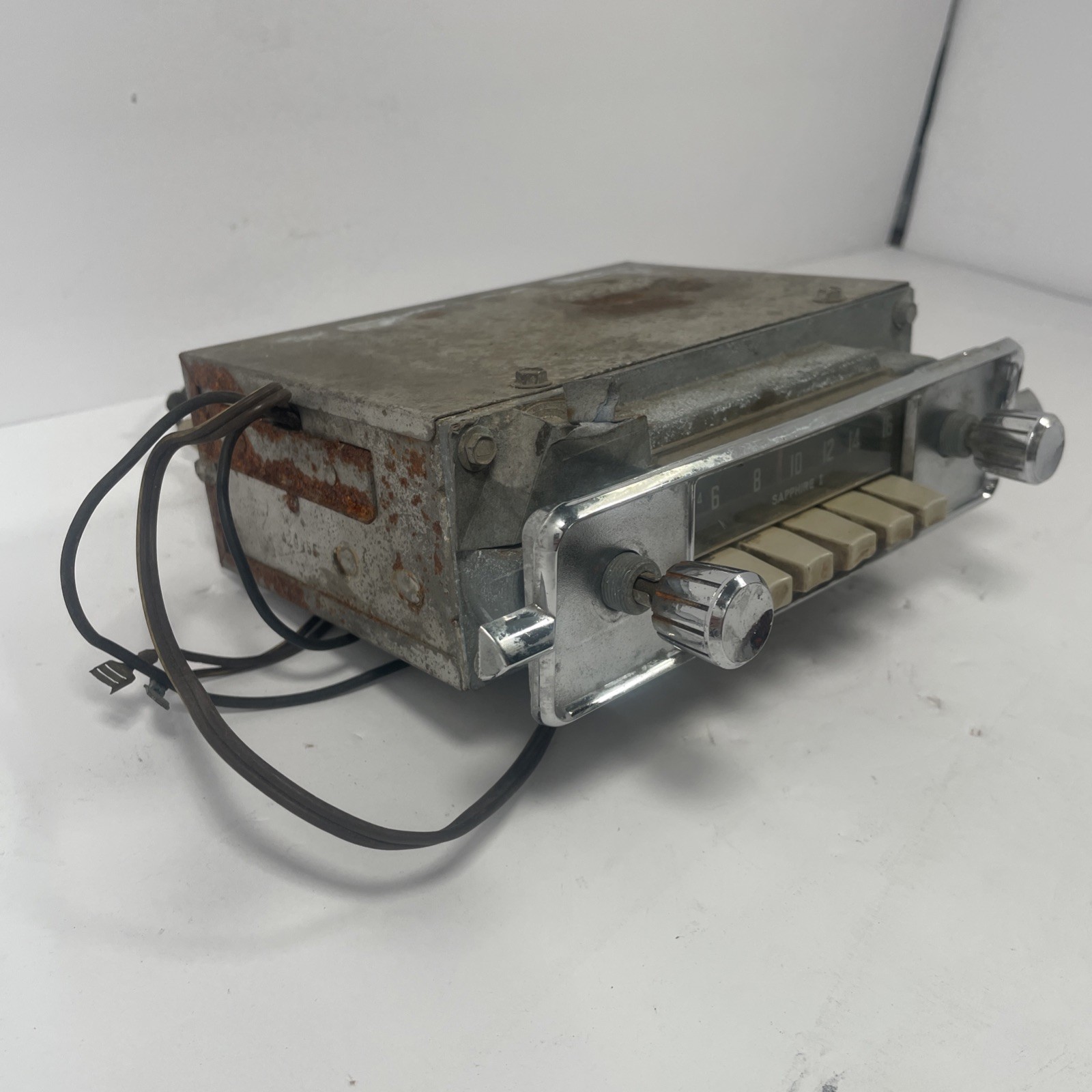 Vintage VW Bug Sapphire I AM Radio Volkswagen Not Tested 1966.