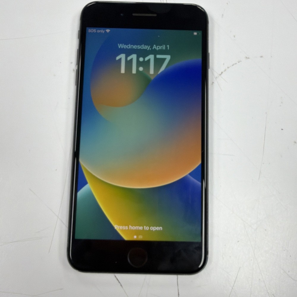 Apple iPhone 8 Plus 128GB, Locked with Consumer Cellular, Black