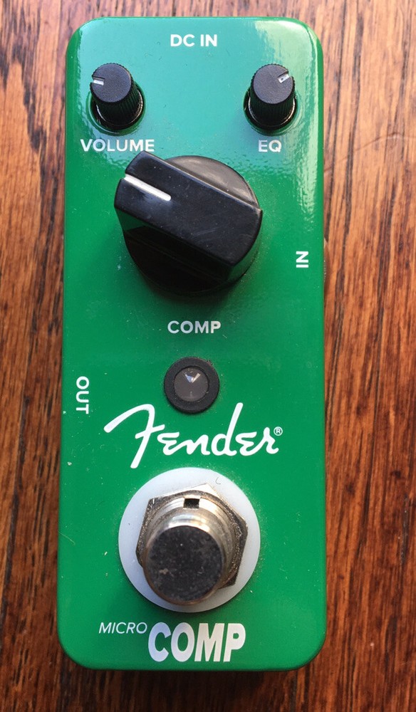 Fender Micro Comp Compressor Electric Guitar Effect w Box Barely Used