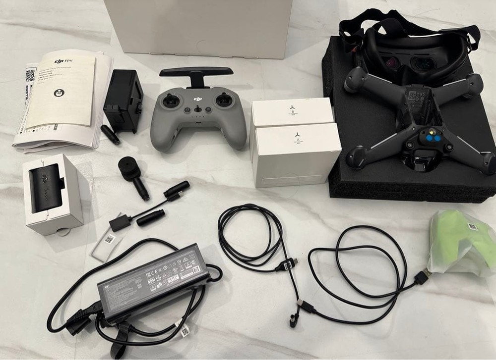 Dji Fpv Combo Drone Kit With Goggles Remote Controller For Immersive