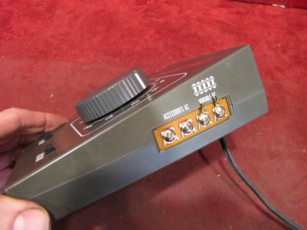Spectrum Magnum 44-6681 Variable DC Transformer Train Controller