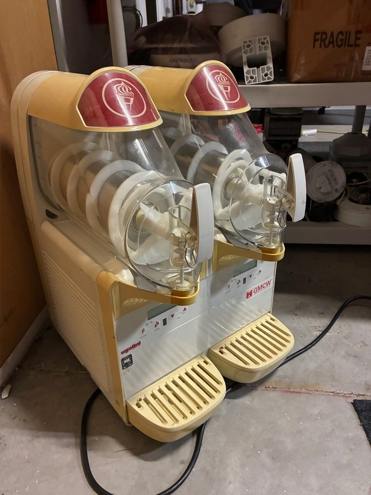 Ice Cream and Slushy machine - Ugolini Minigel Plus2