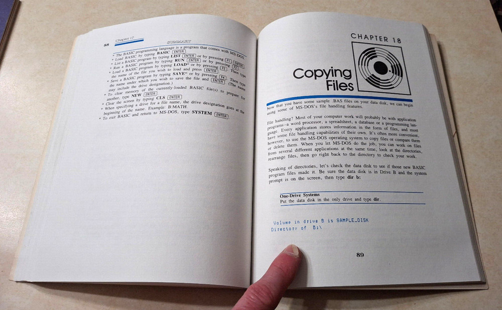 Tandy MS-DOS The Basics Volume 1 Vintage 1985 David A. Lien 3rd Ed Programming