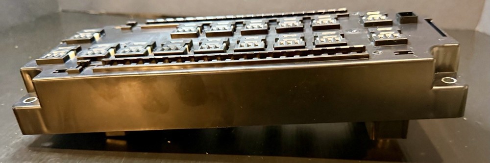 OEM CAT 377-8061 Fuse Block Circuit Breaker Panel Electrical Module