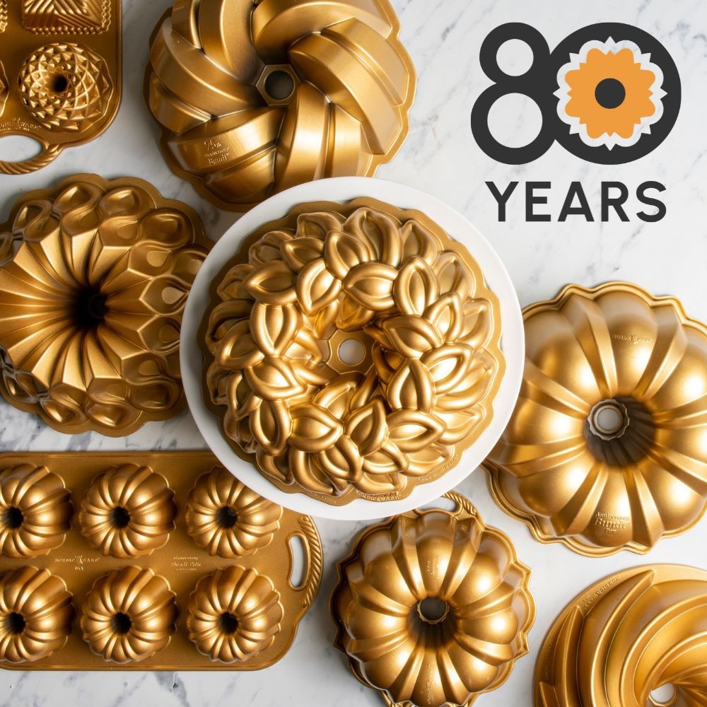 Nordic Ware Laurel Wreath Bundt® Pan
