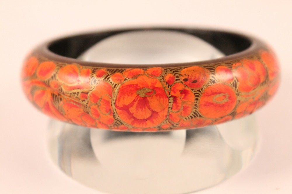 Hand Painted Auburn Flower Form Lacquer Bangle Bracelet