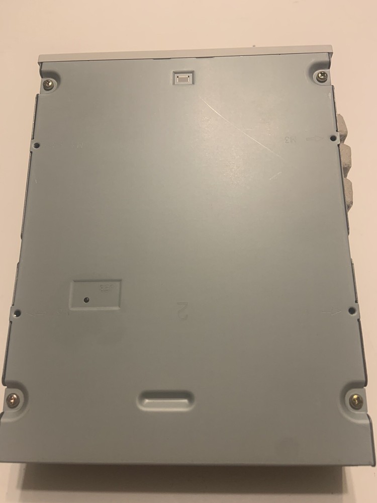 HL Data Storage CD-R/RW DRIVE MODEL : GCE-8483B PreOwned