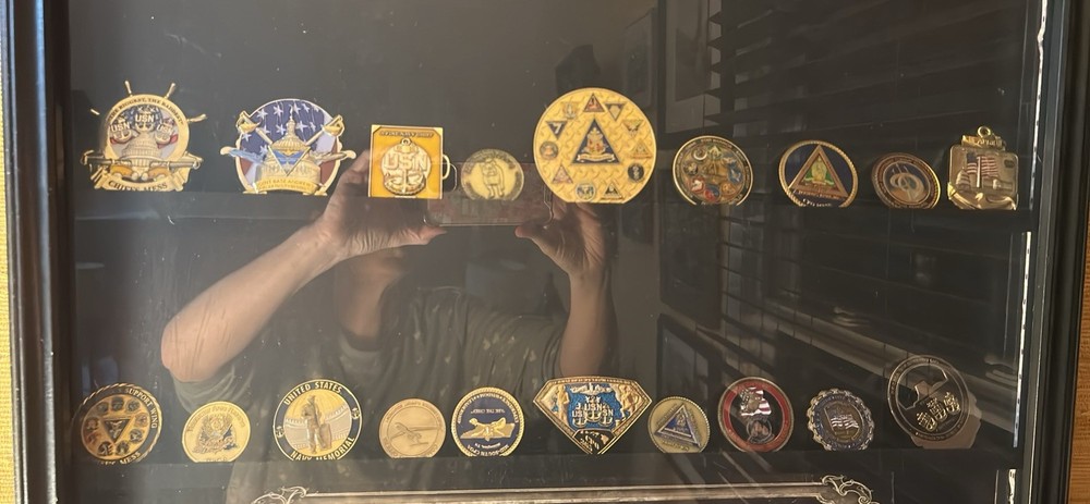19 US Navy Metal Collection