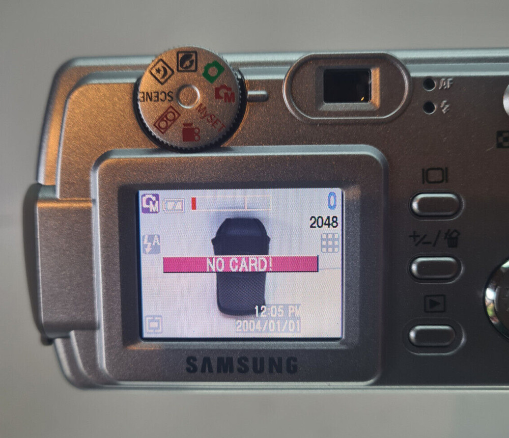Samsung Digimax 3000 3.2MP Digital Camera Fully Working With Samsung Case