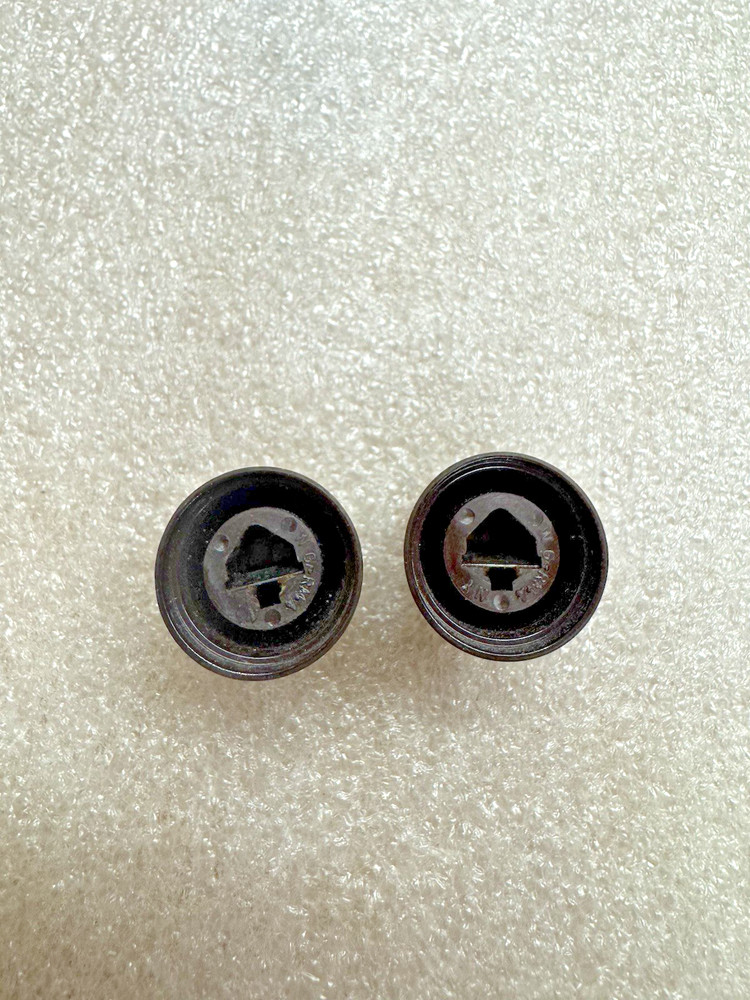 Fisher Tube Tuner Knobs Pair FM-50B
