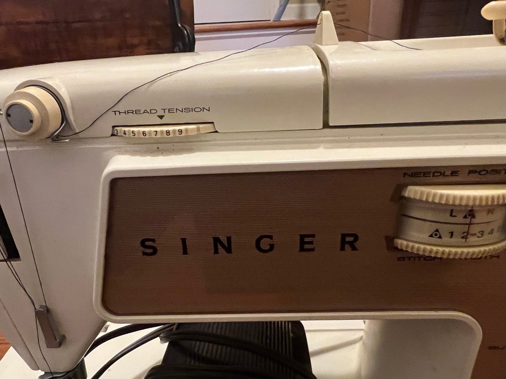 Singer Touch & Sew Sewing Machine Model 758