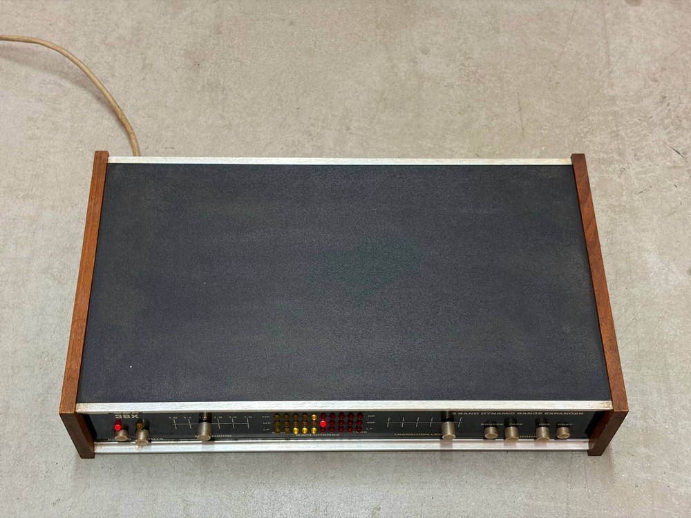 dbx 3BX Dynamic Range Expander Vintage Audio Processor Powers On Untested