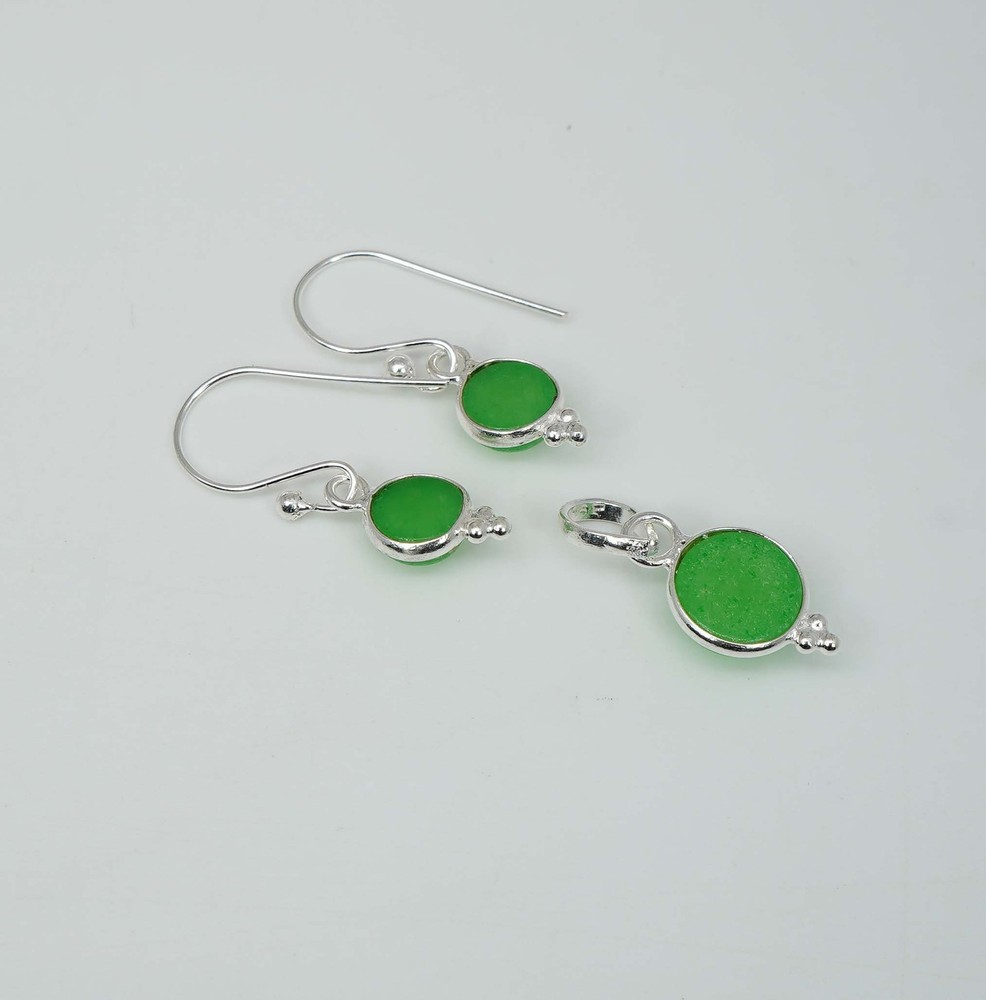 925 Solid Sterling Silver Green Jade Hook Earring Pendant Set