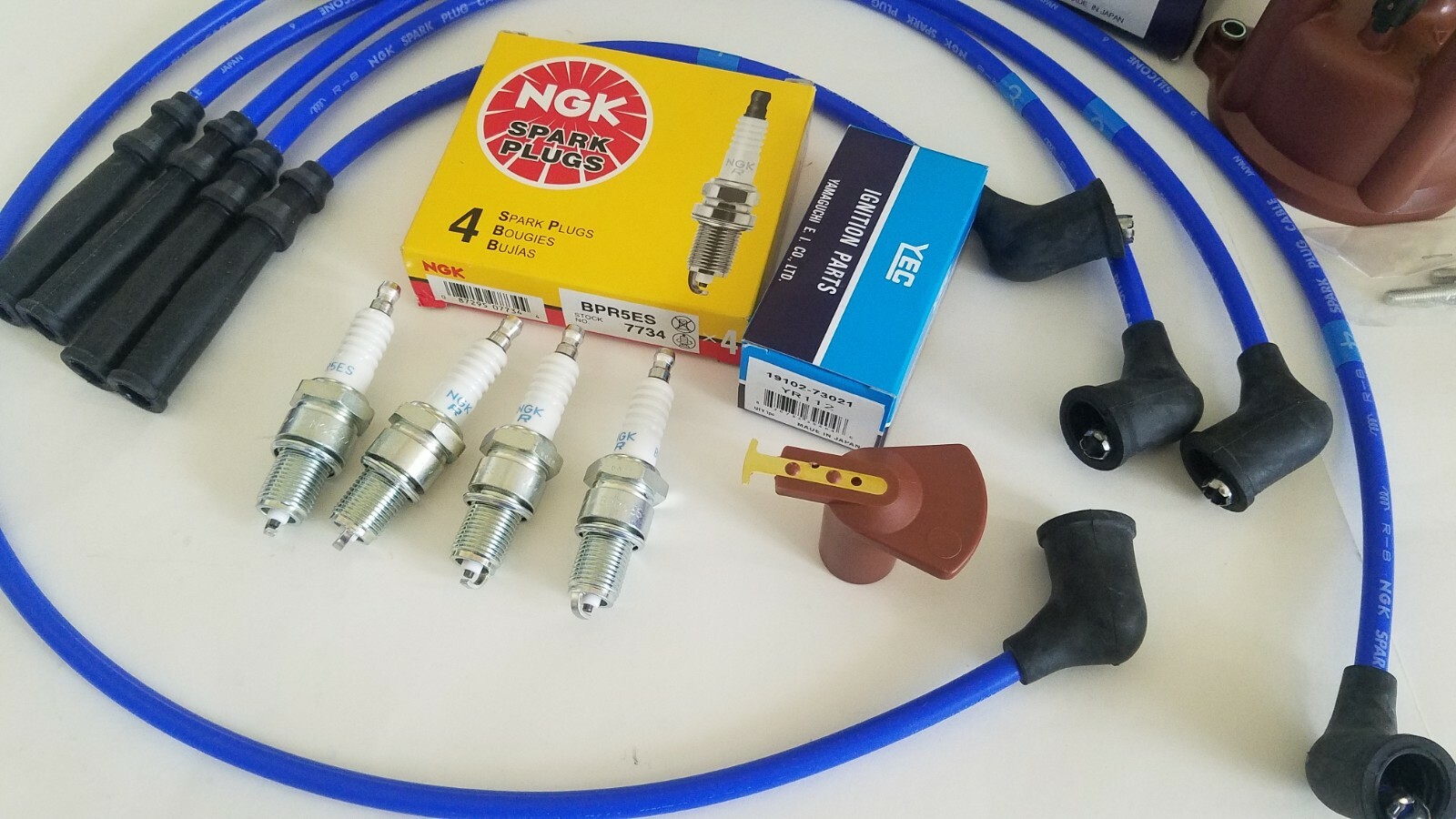 Toyota 22R RE Pickup & 4-Runner 84-92 NGK Spark Plugs & Wires - YEC Cap & Rotor