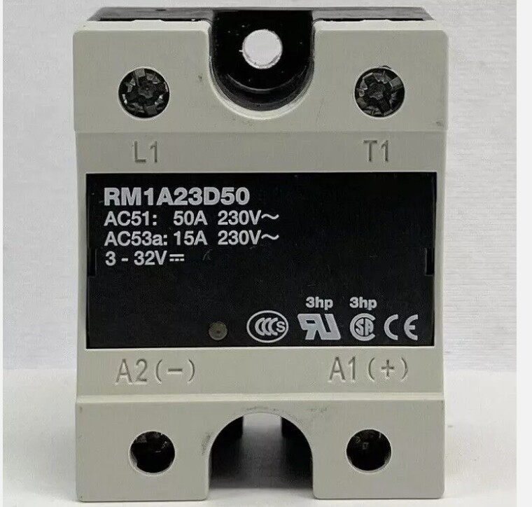 qty:1pc Solid State Relay For RM1A23D50 3-32V New