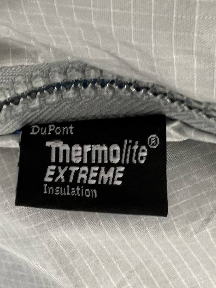 MARC JACOBS SLEEPING BAG SILVER CAMPING THERMOLITE LIGHTWEIGHT