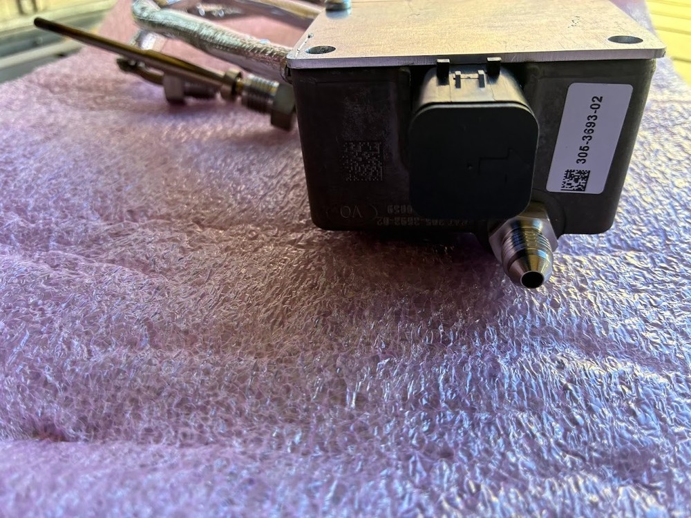 305-3693: Sensor Gp-Temp & Press