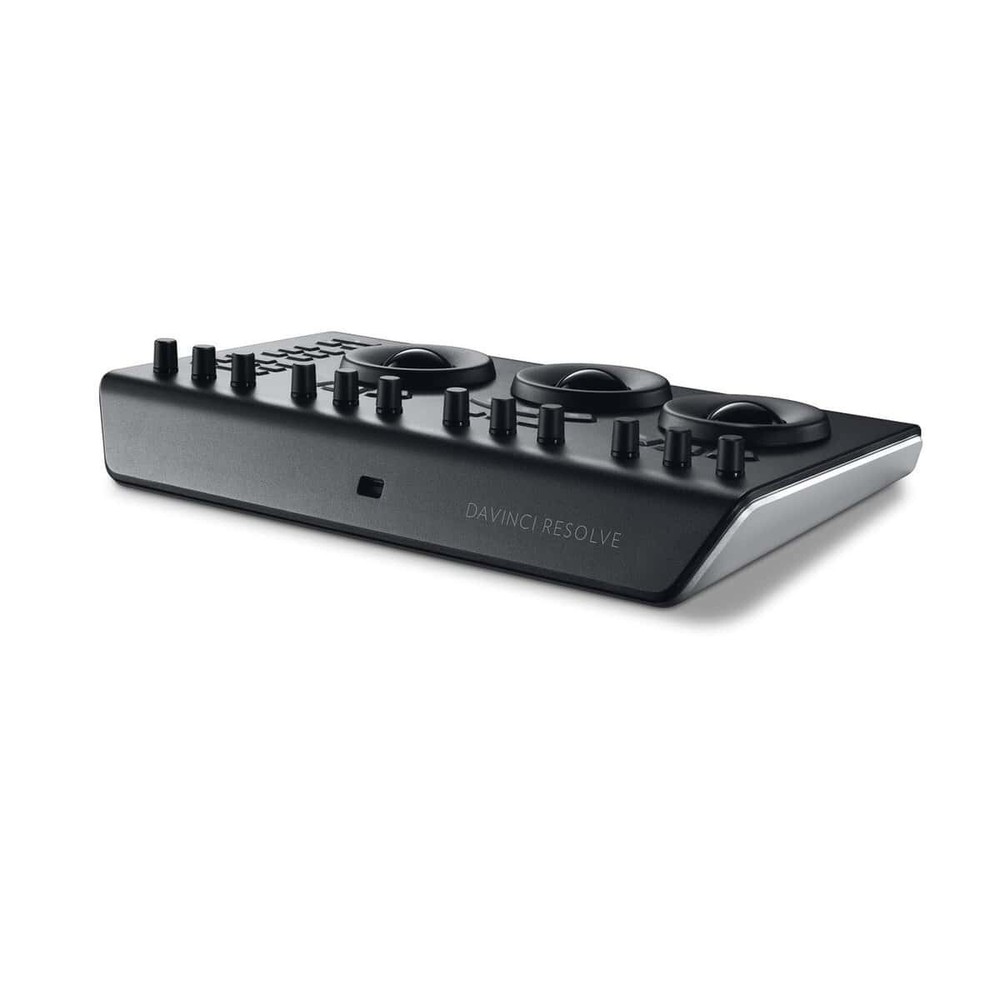 Blackmagic Design DaVinci Resolve Micro Panel i Portable LowProfile ControlPanel