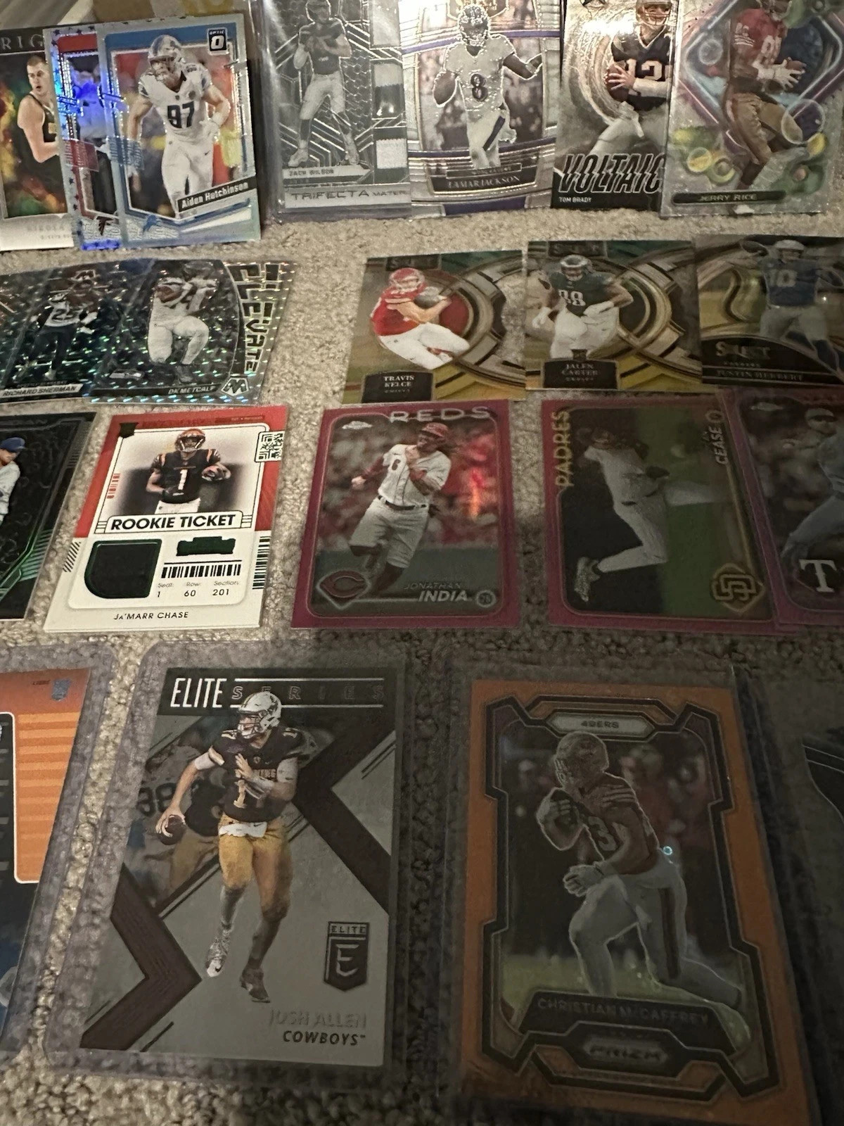 Multi Sports 25 Cards Lot, #'s, Autos, Patches RC’s & More! LOOK AT DESCRIPTION!