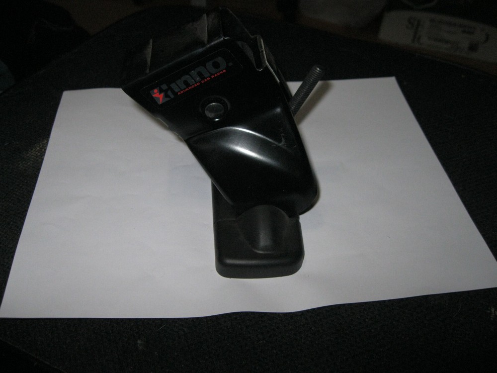 1- Inno IN-SU Tower Black