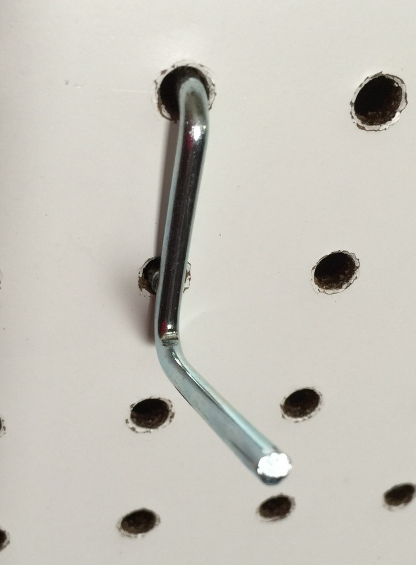 (20 PACK) Angle 1 1/2" Metal Peg Garage Hanger Hooks. 1/8 to 1/4 Inch Pegboard