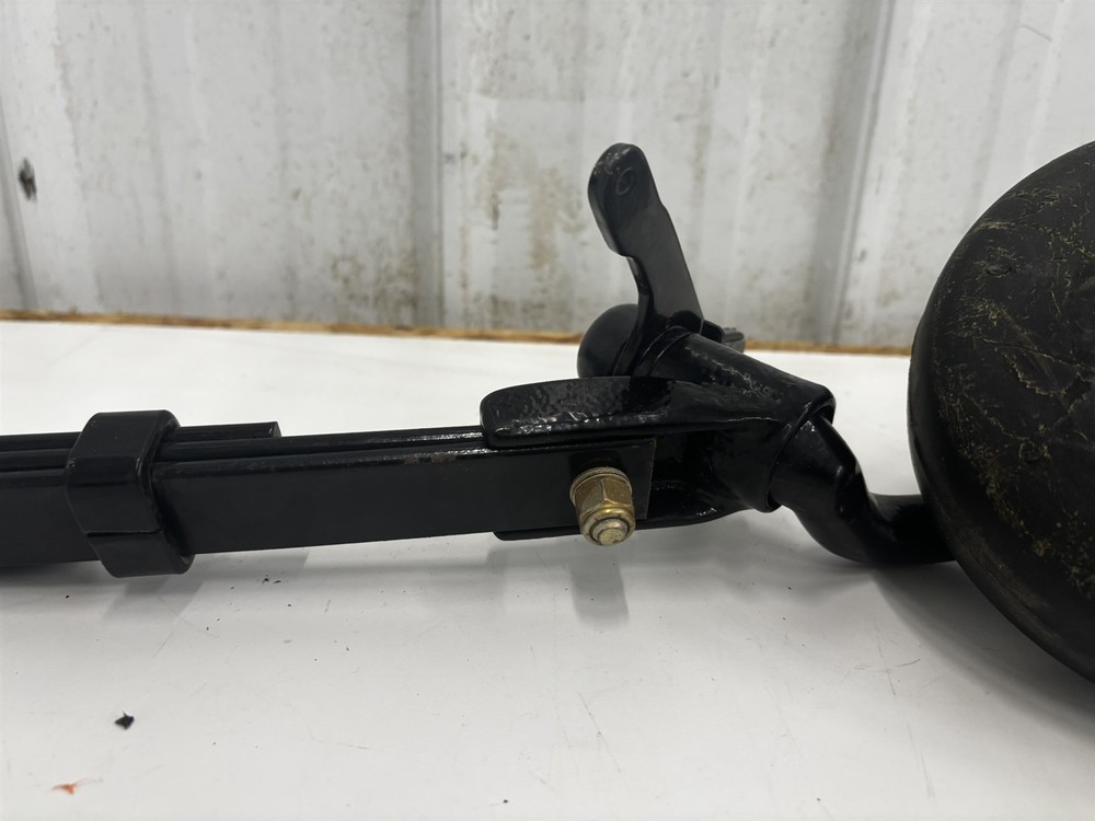 Luscombe Model 8 Tail Wheel Assembly