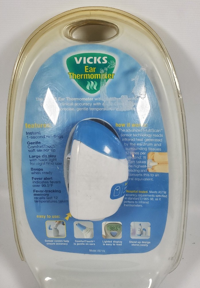 VICKS Multiscan Ear Thermometer With Protective Cap For Storage