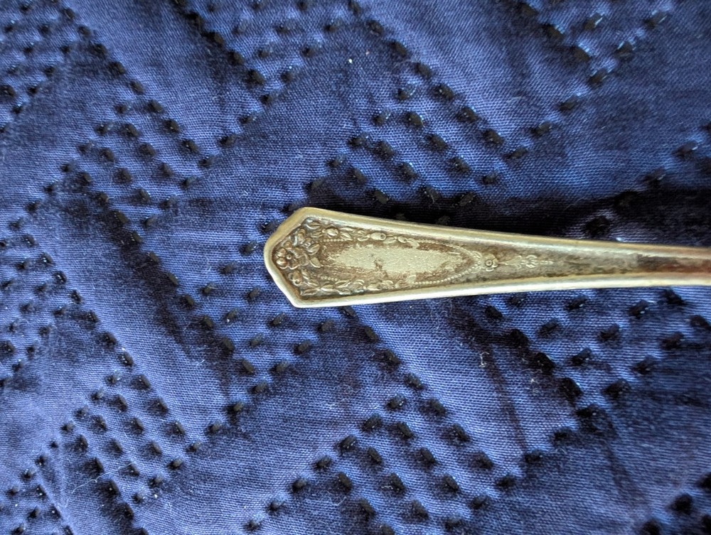 VINTAGE BRIDE SILVERPLATE SPOON 4.25 IN