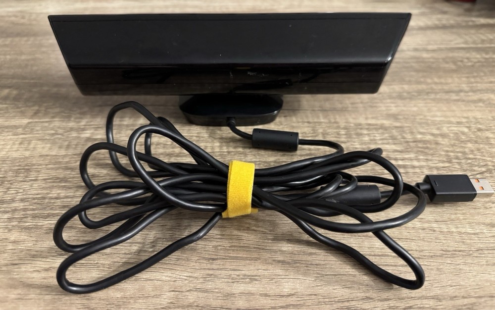 OEM Microsoft Xbox 360 Kinect Sensor Model 1414 – Tested & Working