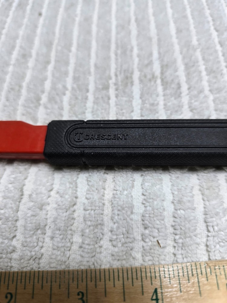 Crescent 9" Nail Puller Pry Bar Rubber Handle Tool