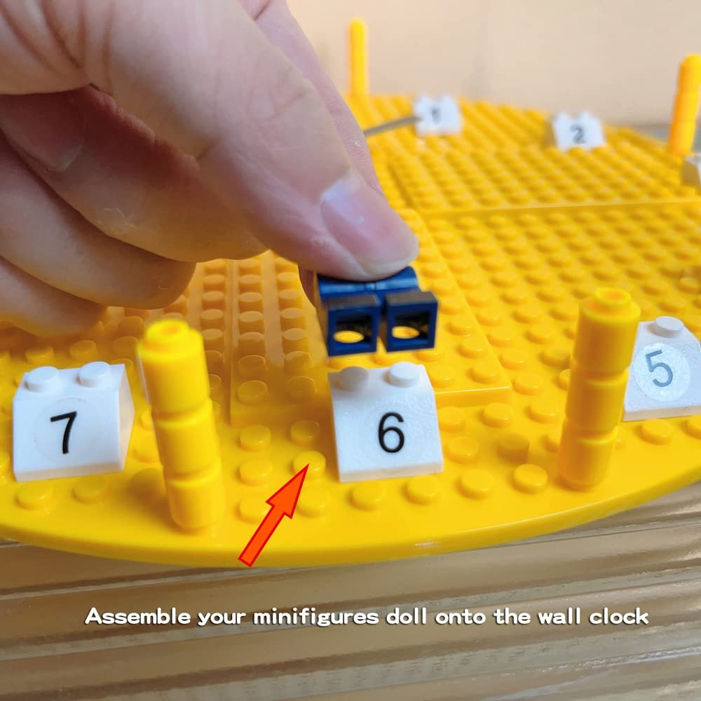 Building Accessories Minifigure Display Case,Memorabilia Small, Yellow