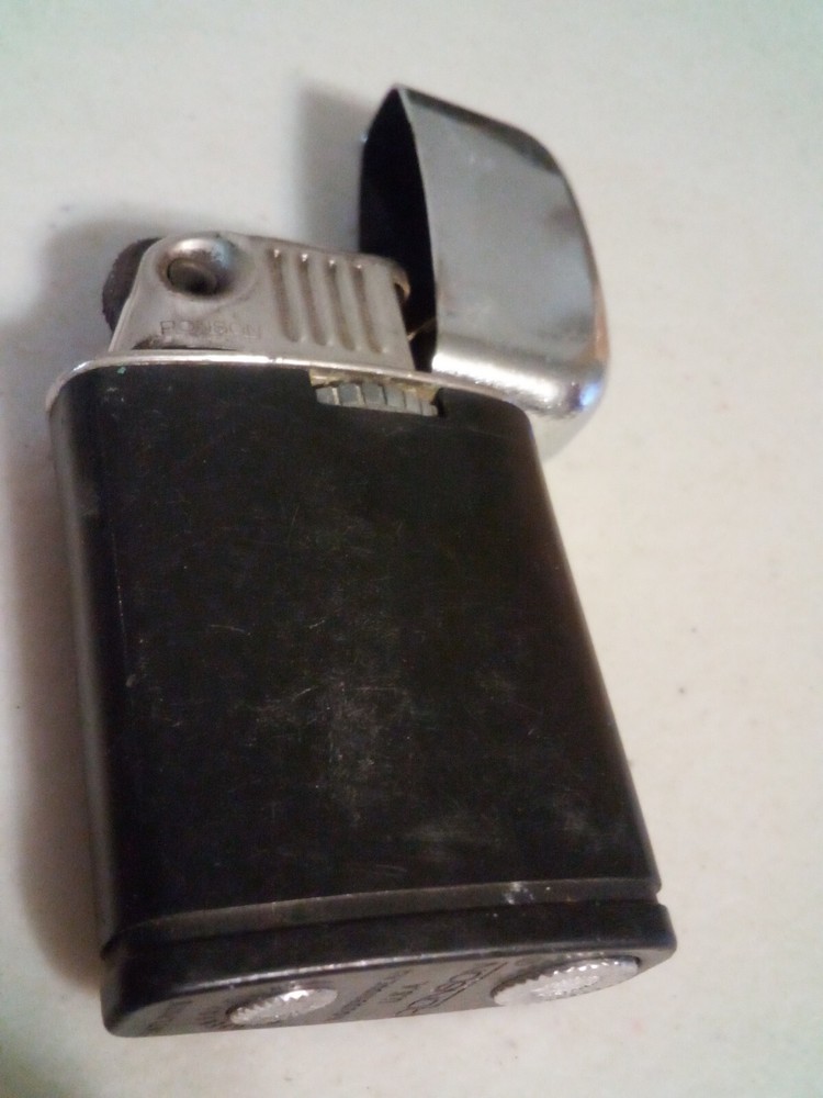 Vintage Ronson Black Flip Top Lighter Untested E51