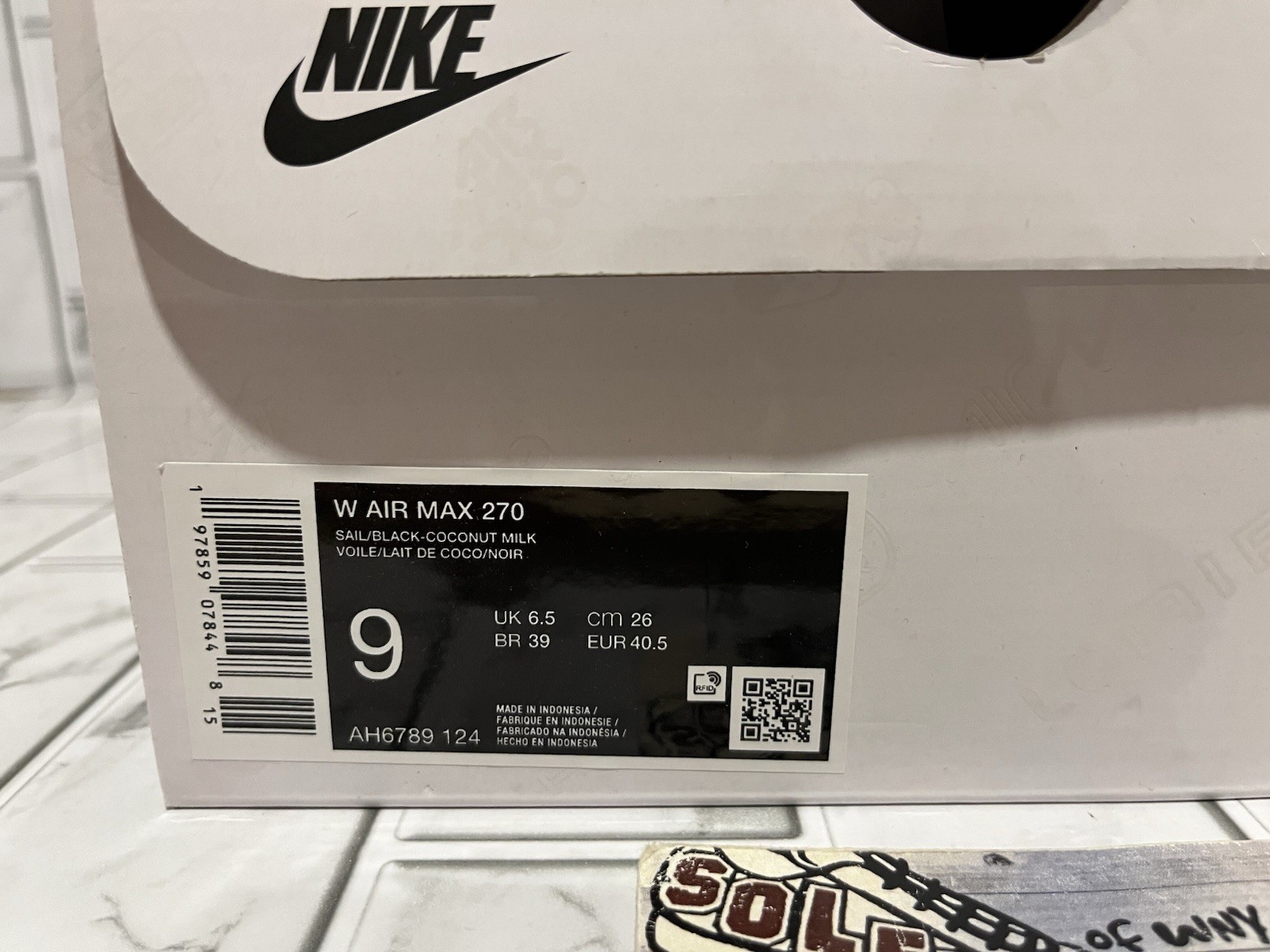 New Nike Air Max 270 Yellow White Running Gym Workout Training Shoes Womens