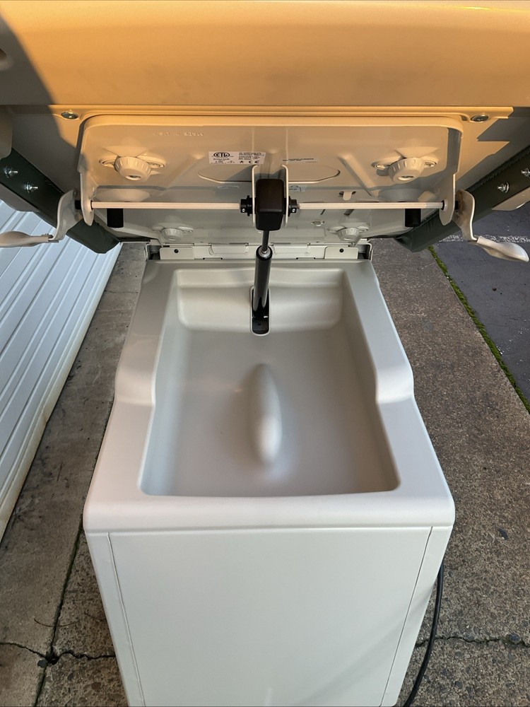 Midmark Ritter 204 Exam Table 204