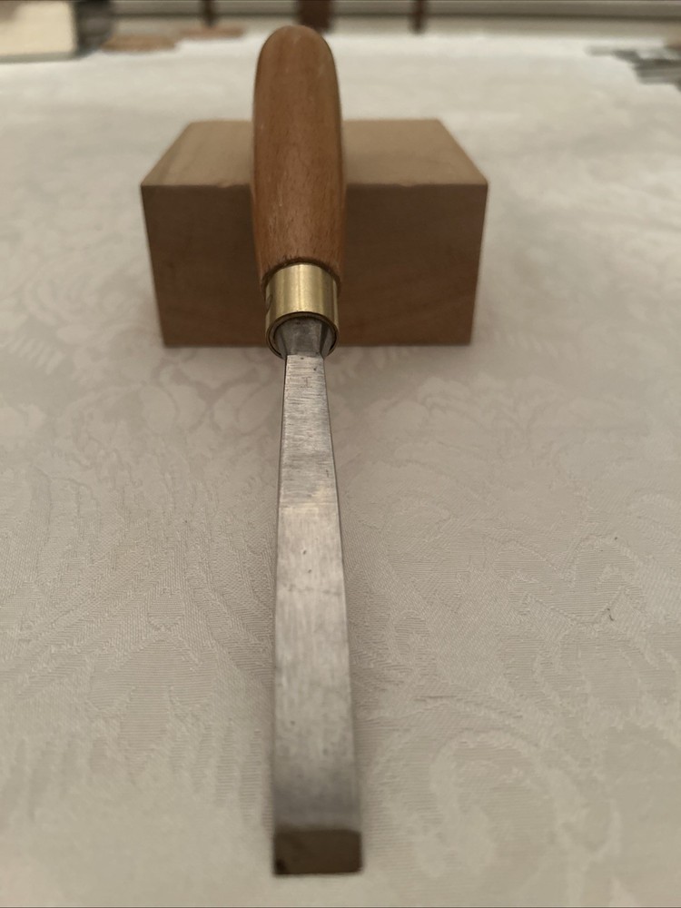 Ashley Iles # 1 / 14mm Straight Carving Chisel Excellent Condition Sharp