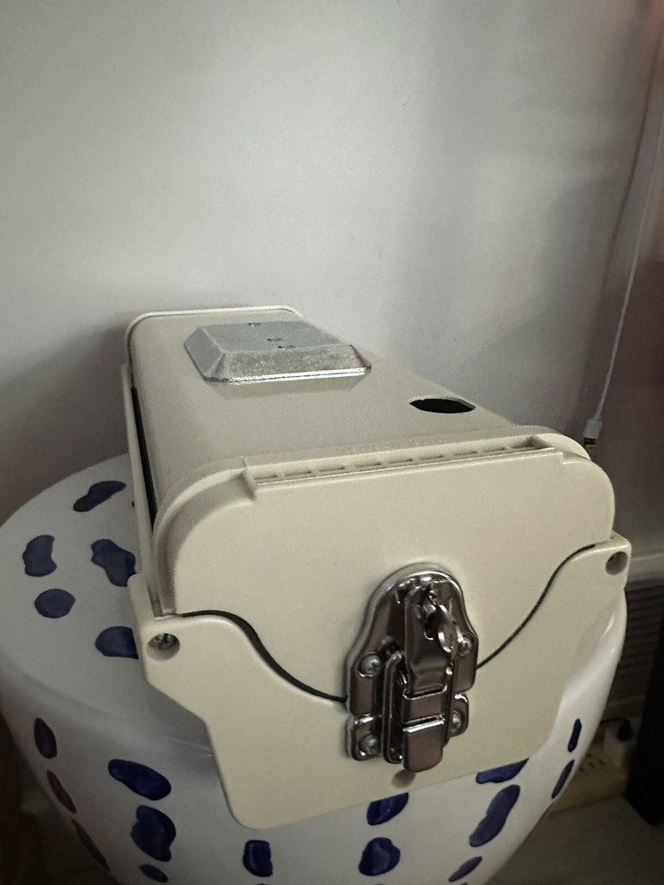 CCTV Camera Case 373x140x115m/m