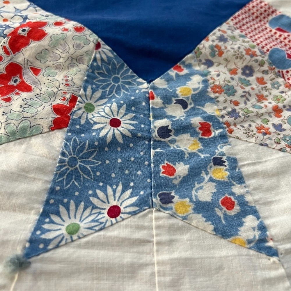 Handmade Fan Quilt Patchwork Floral Pattern Reversible 71.5"x 67"
