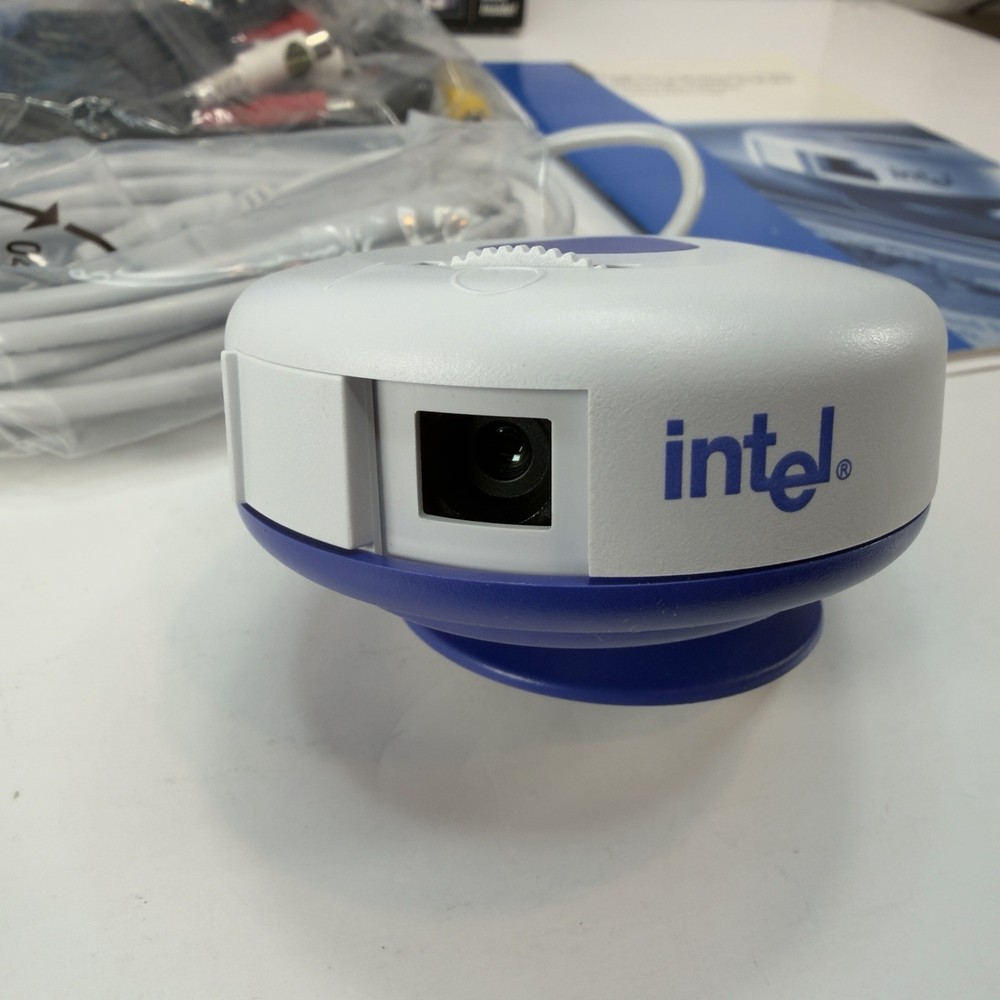 Intel PC Camera Pro Pack USB Video-In Complete Kit Boxed Vintage Webcam