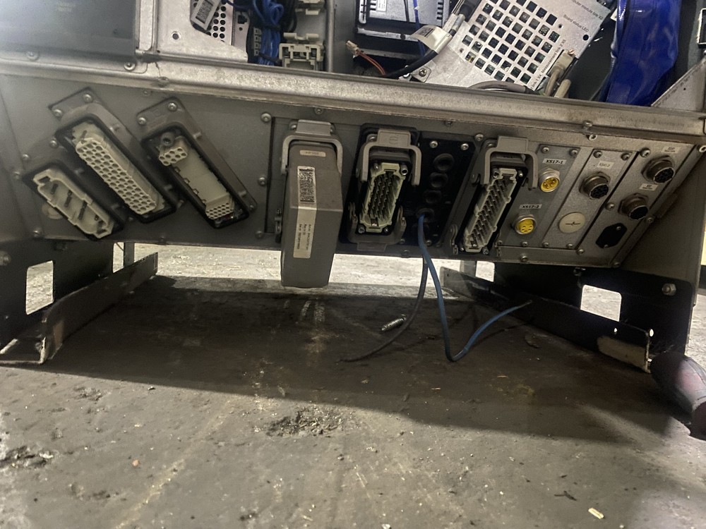 ABB - IRC5 M2004 Controls PARTS ONLY